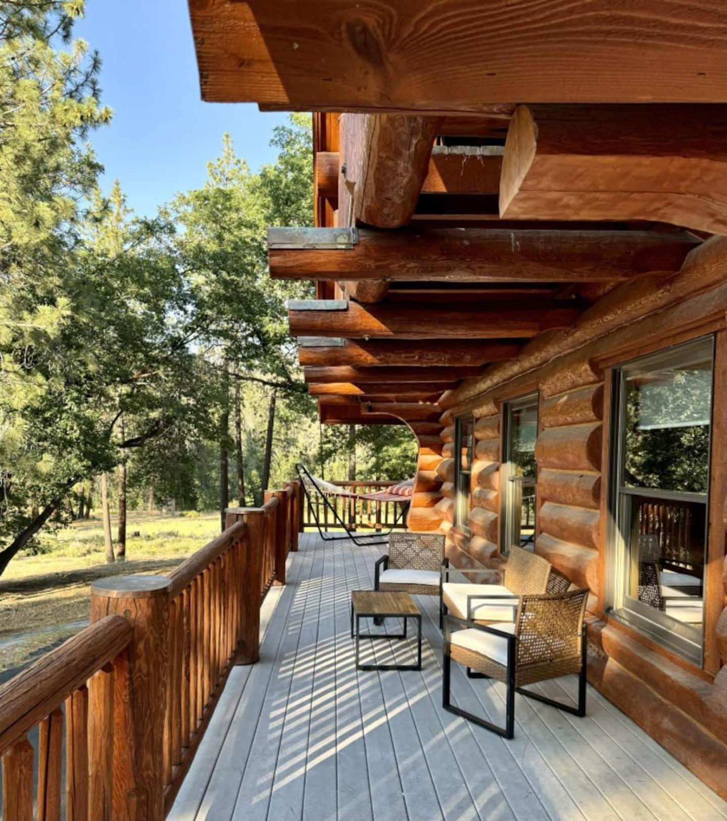 Peppermint Falls Ranch Ponderosa Екстер'єр фото